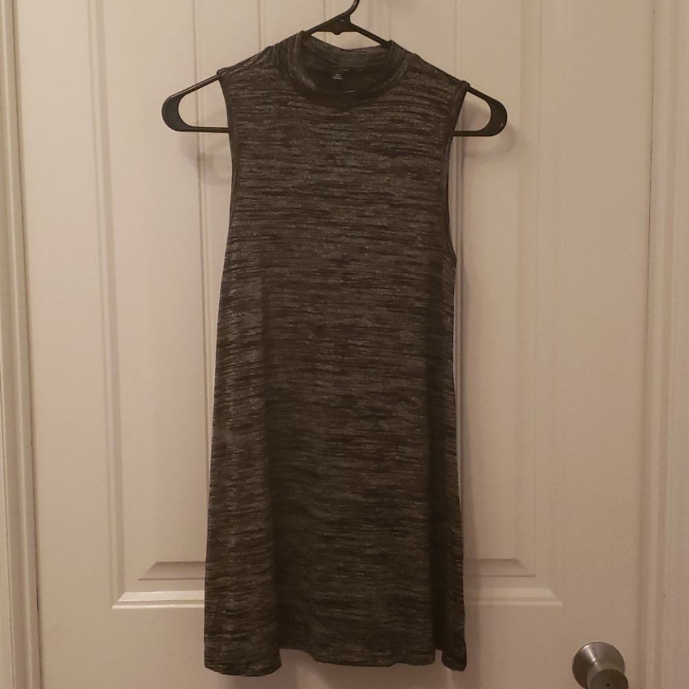 The Limited Gray & Black Sleeveless Dress | XS